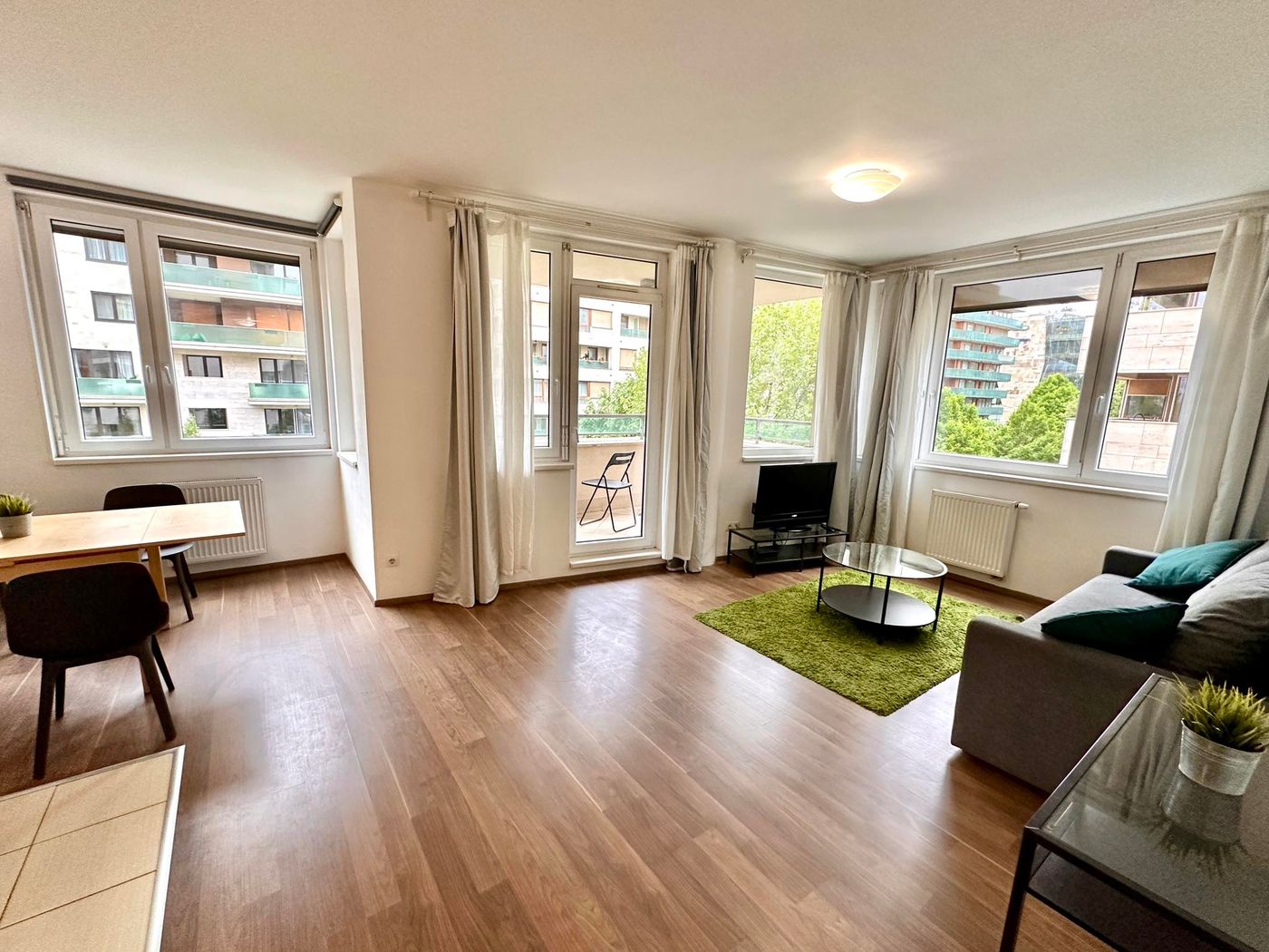 Corvin-Center-Suites-Room-41