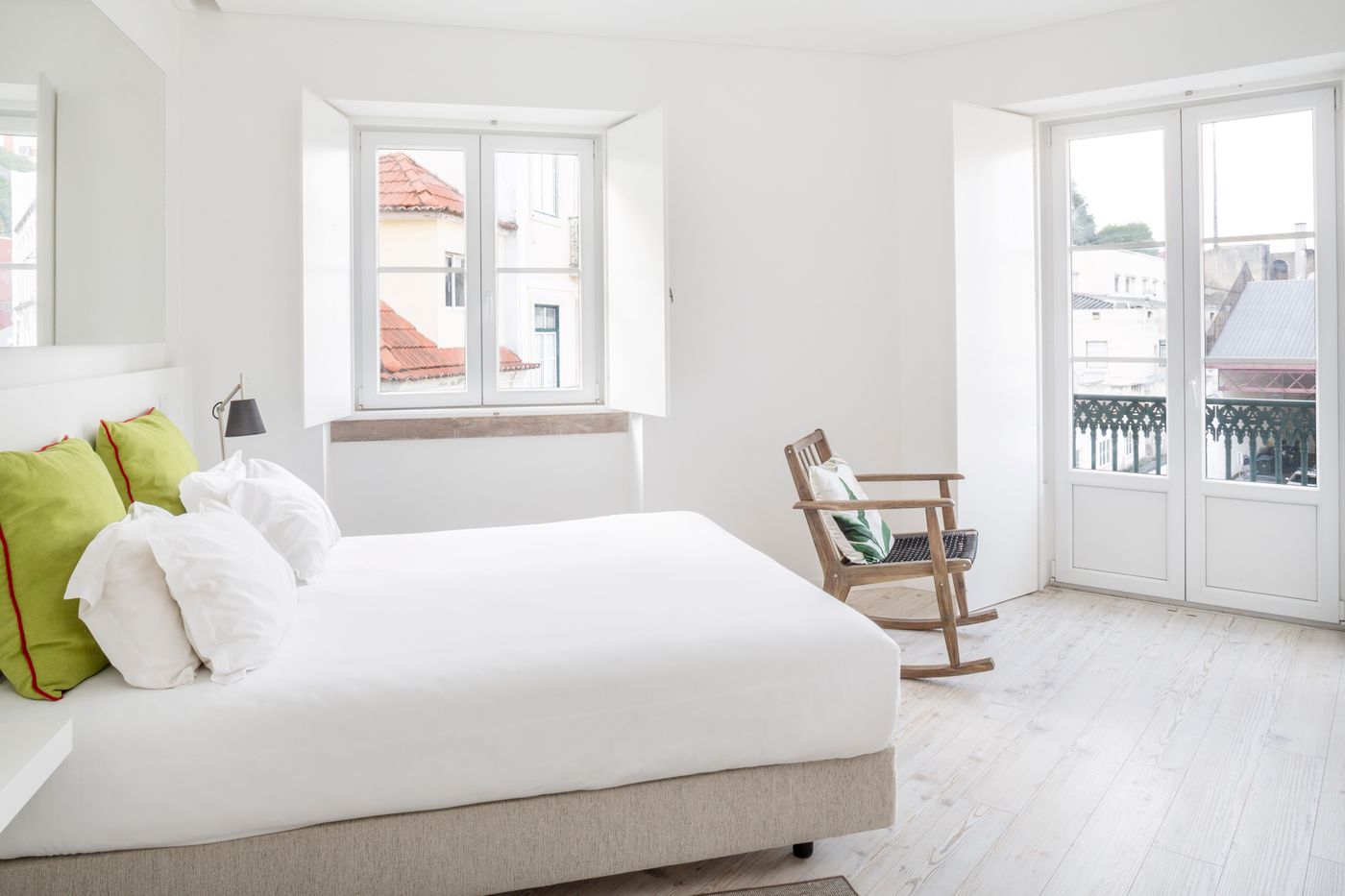 Hello-Lisbon-Rossio-Room-35