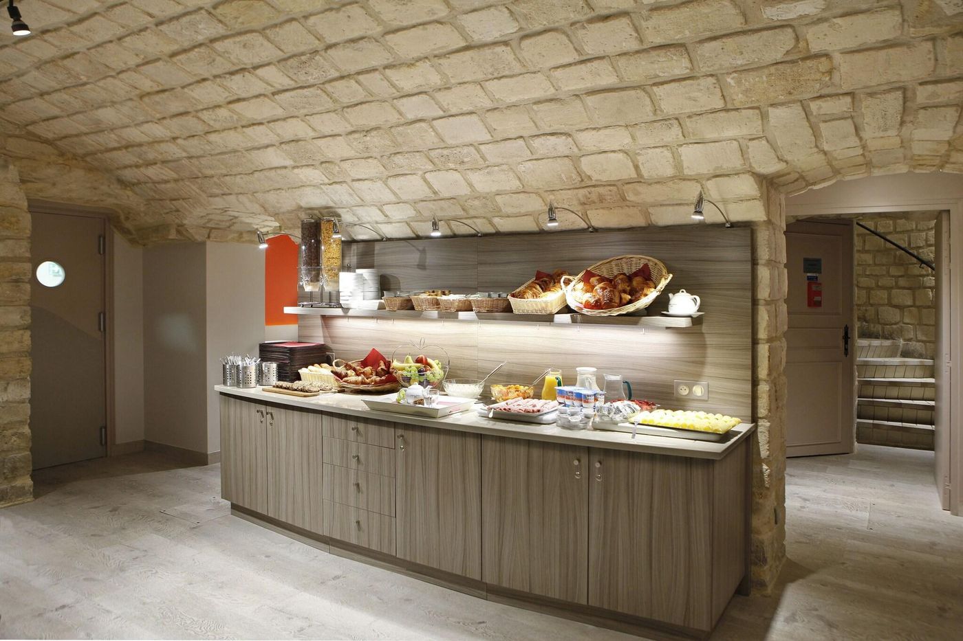 Faubourg-216-224-Restaurant-52