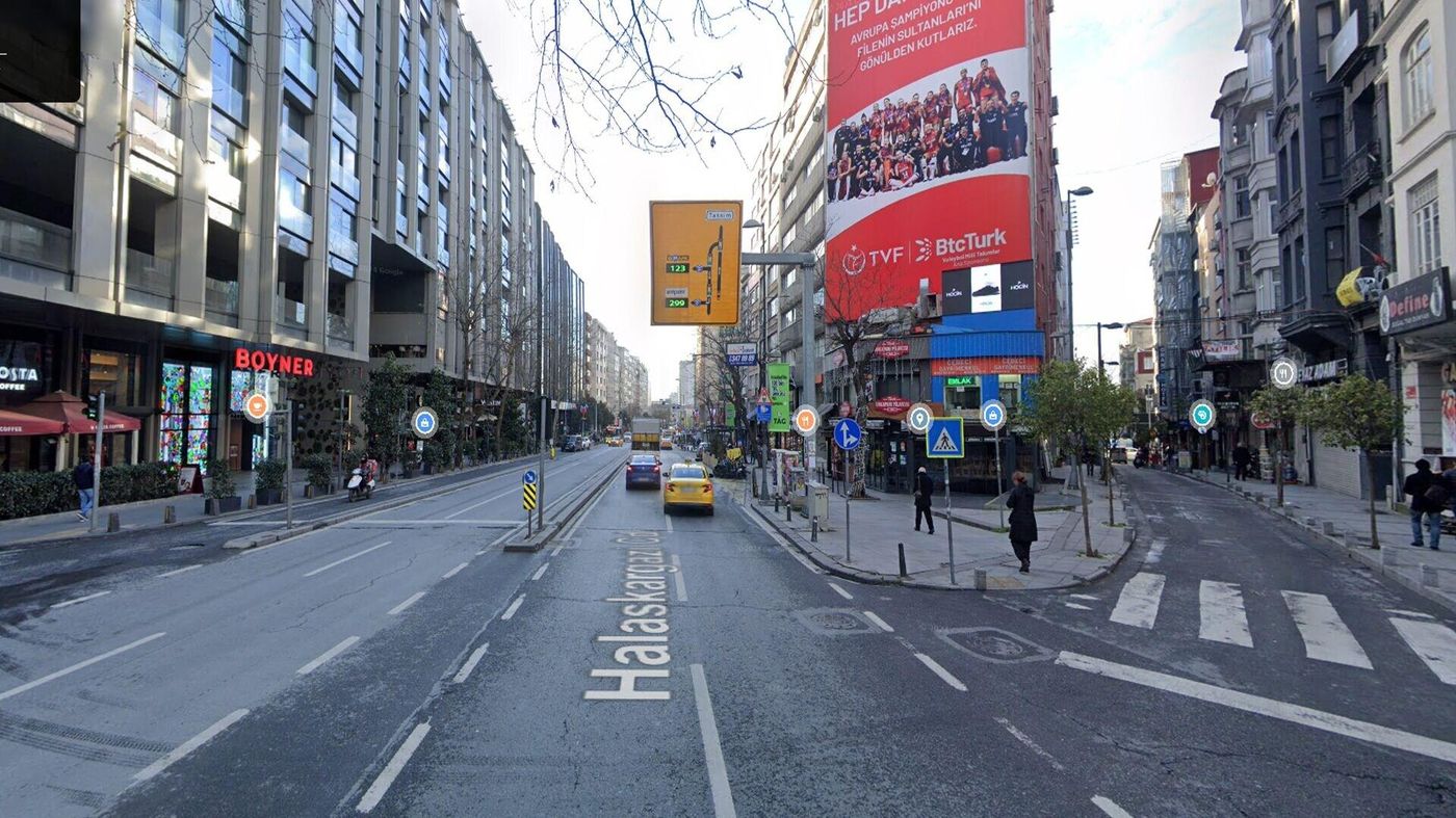Flamingo Suit-Turkey-SISLI-General view-2
