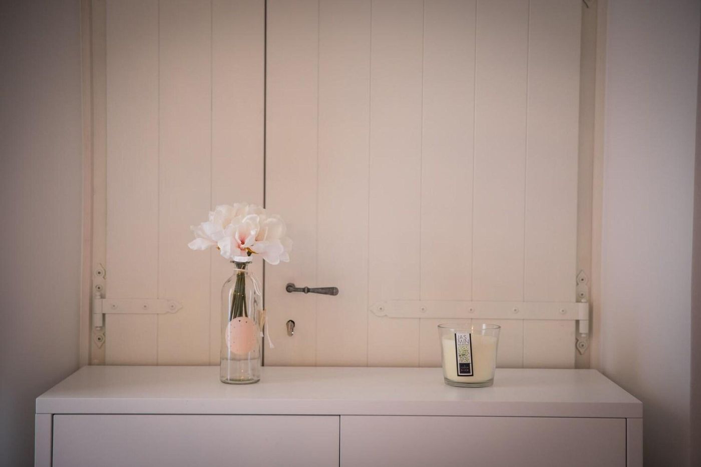 Bova-Luxury-Rooms-Lobby-31