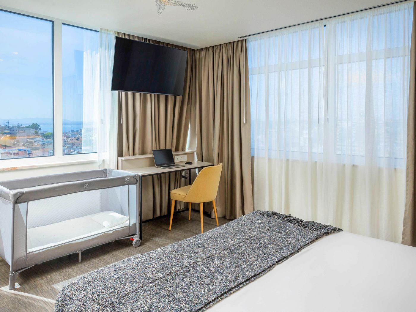 ibis-Styles-Lisboa-Centro-Liberdade-NE-Room-38