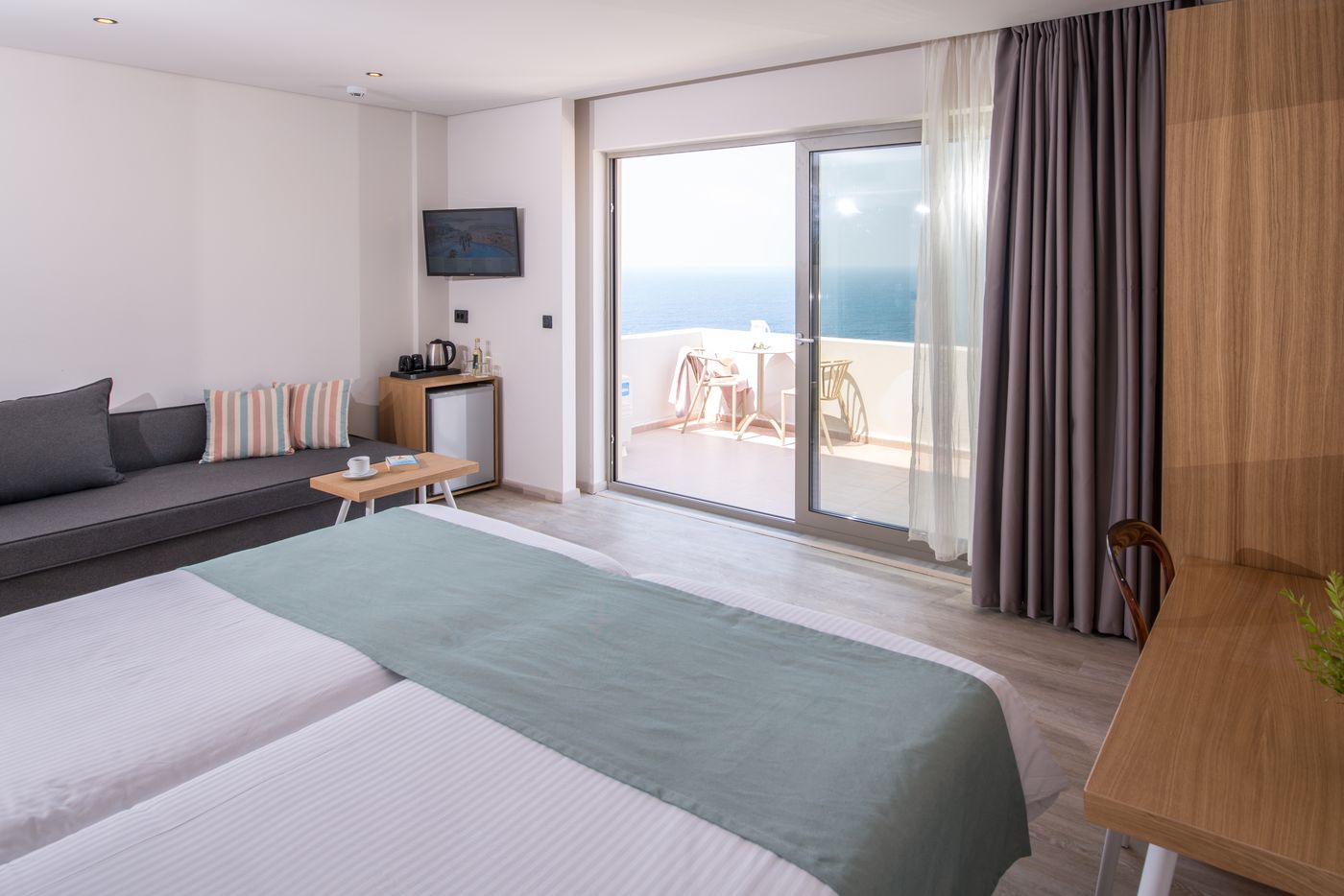 Athina-Palace-Resort---Spa-Room-26