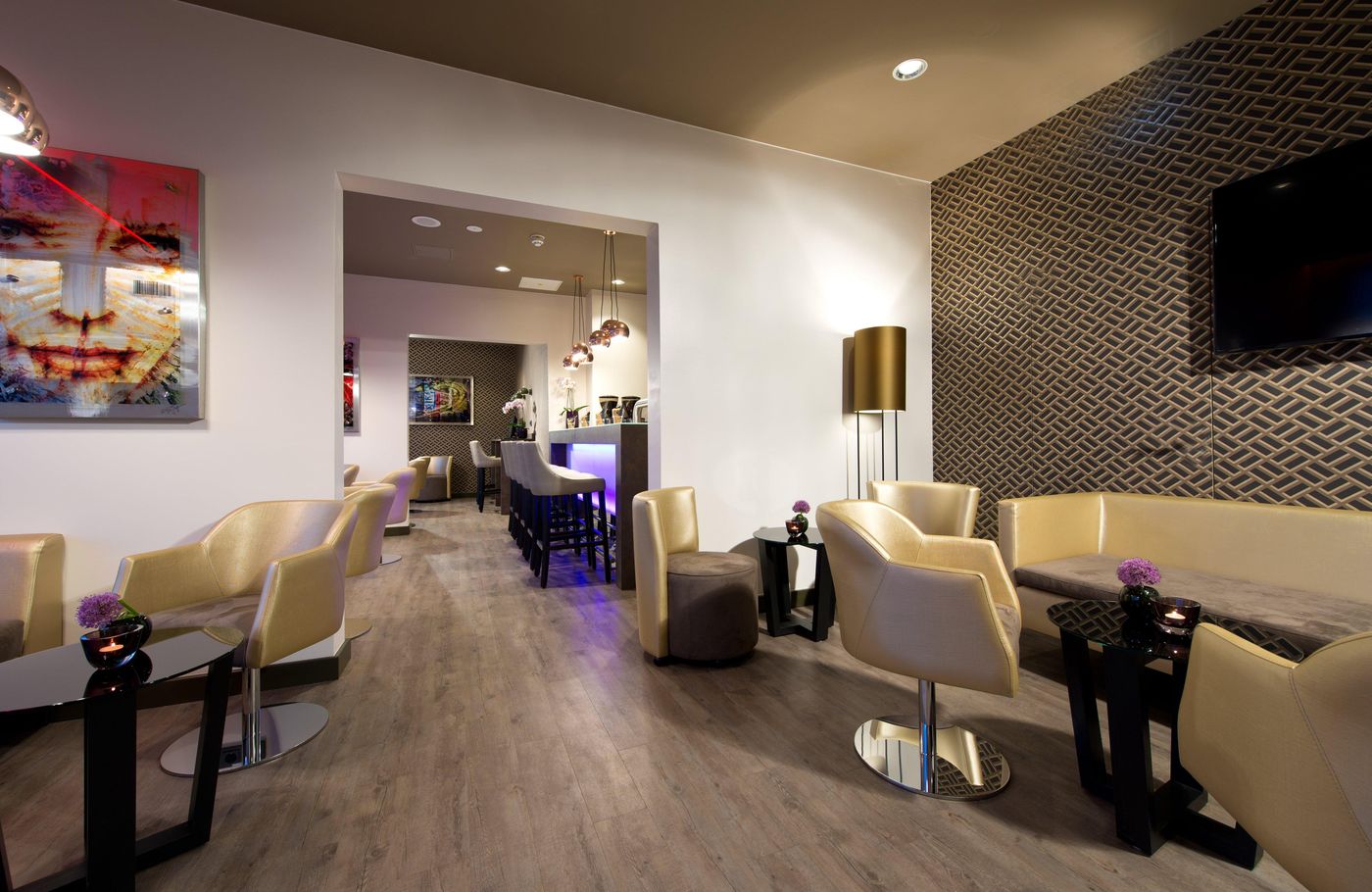 Leonardo-Hotel-Munich-City-Olympiapark-Bar-13