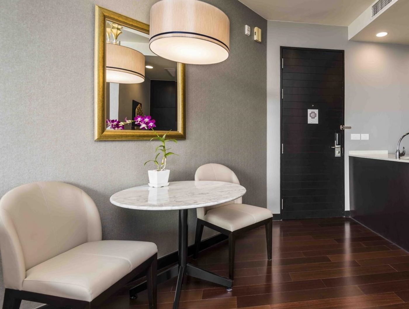 Chatrium-Hotel-Riverside-Bangkok-Room-20