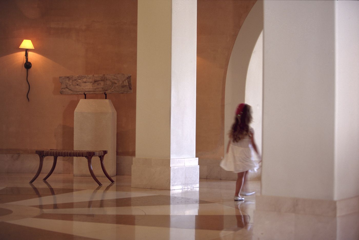 Anassa-Hotel-Lobby-45