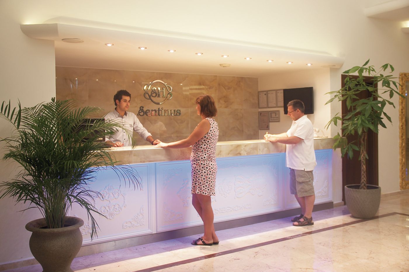 Sentinus Beach Hotel