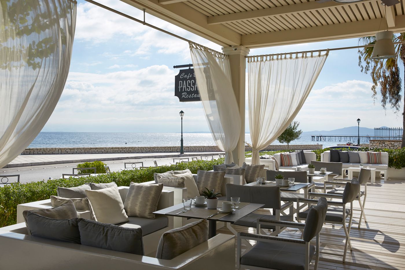 Mayor-Mon-Repos-Palace--Art-Hotel-Restaurant-9