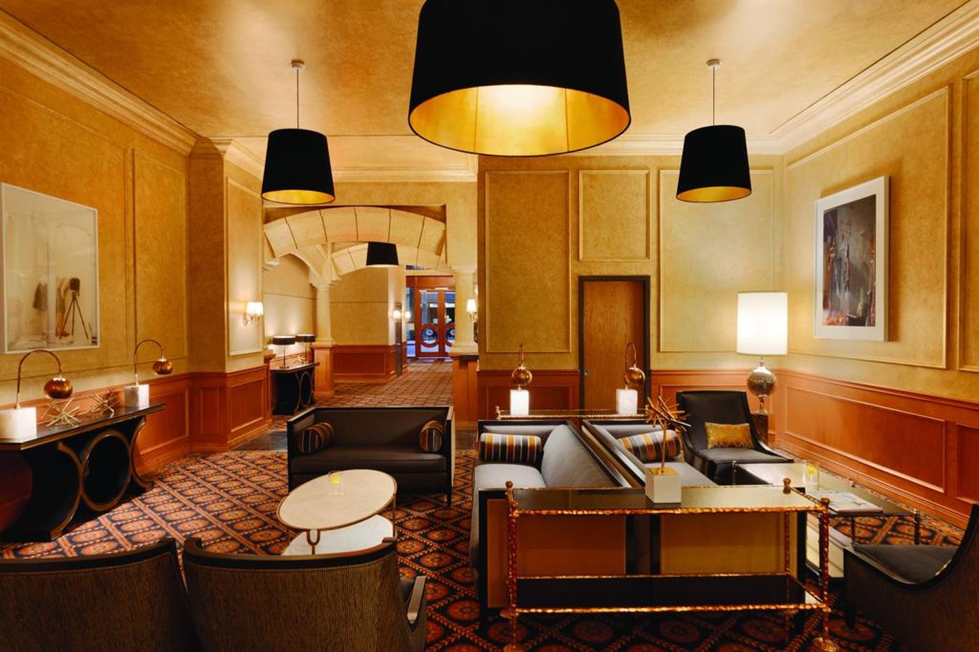 Executive-Le-Soleil-Lobby-4