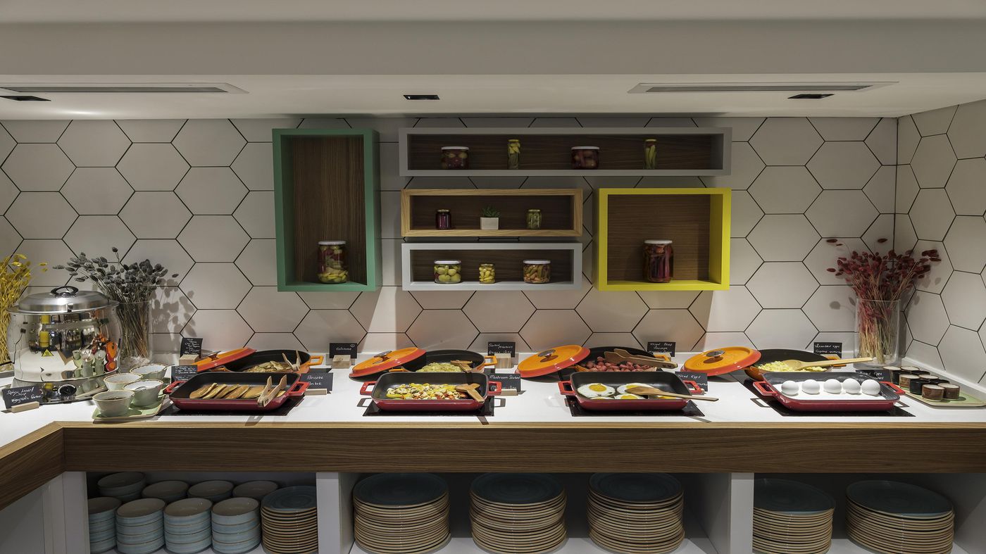 Holiday-Inn-Istanbul-Old-City-Restaurant-39