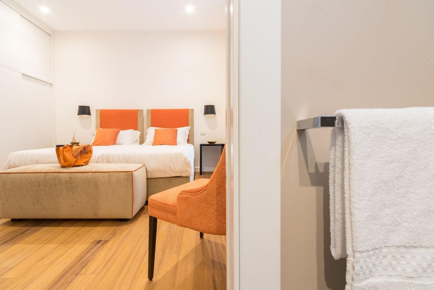 900-Piazza-Del-Popolo-Room-19