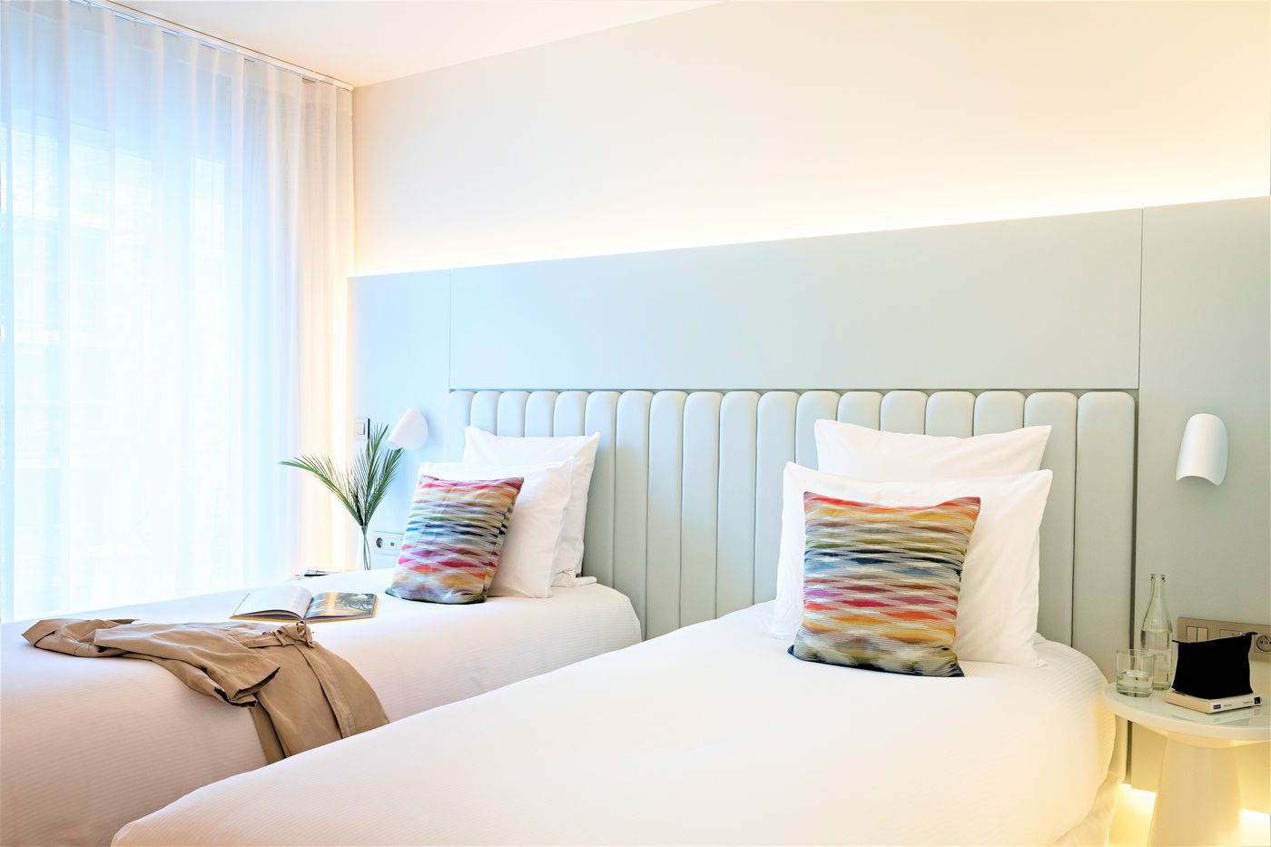 Hotel-Croisette-Beach-Cannes---Mgallery-Room-40