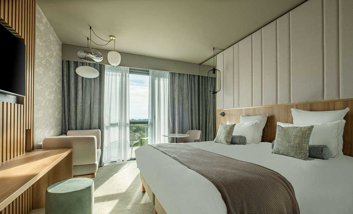 Golden Tulip Lyon Ouest Techlid - Hotel & Spa - France - Limonest - Room - 7