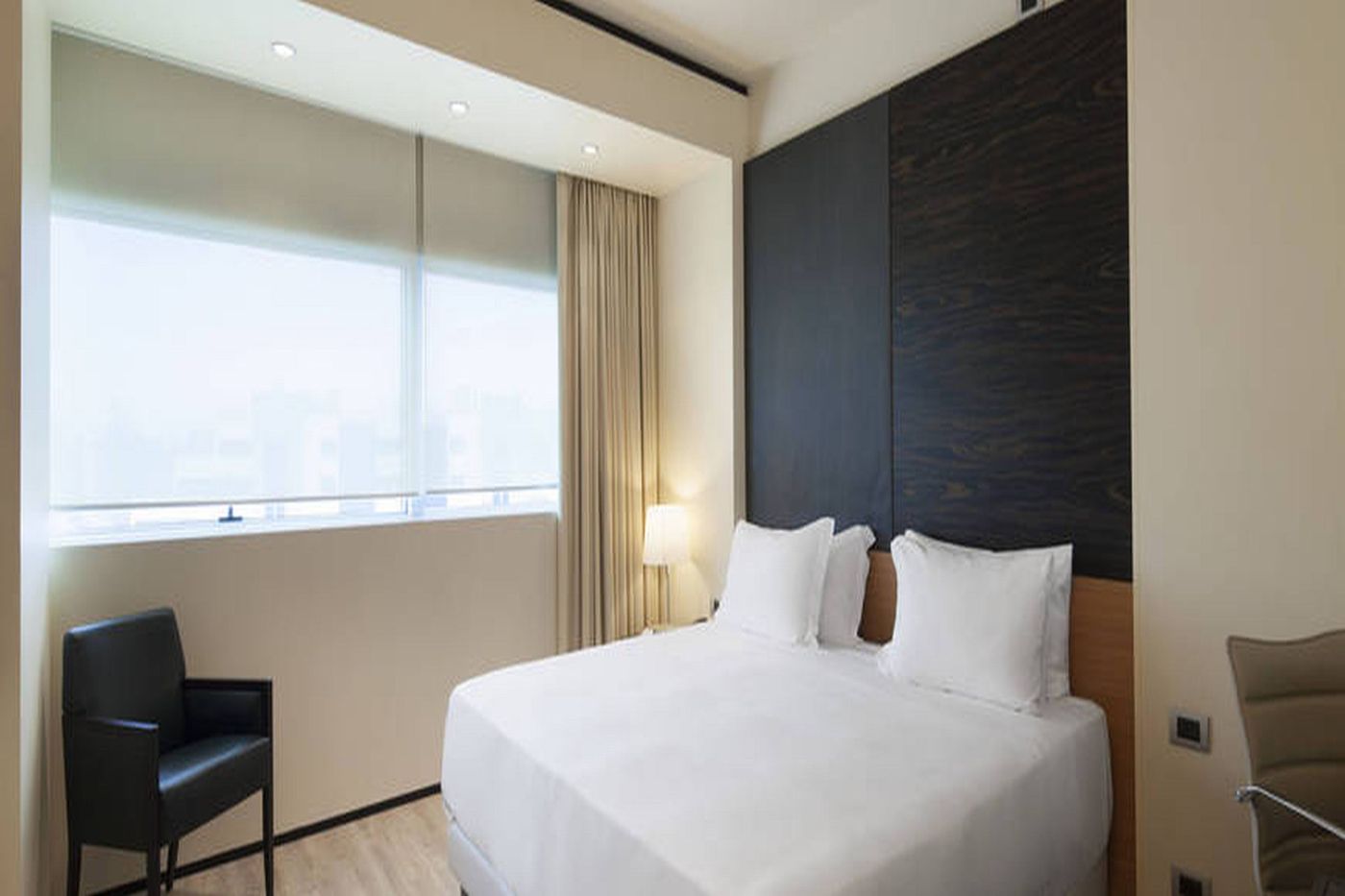 NH-Venezia-Laguna-Palace-Room-42