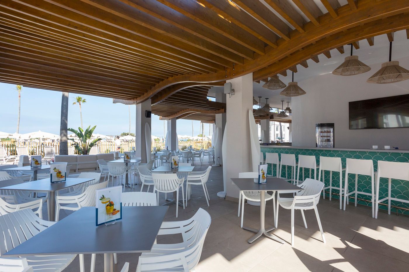 21.02.25 Barrosa park