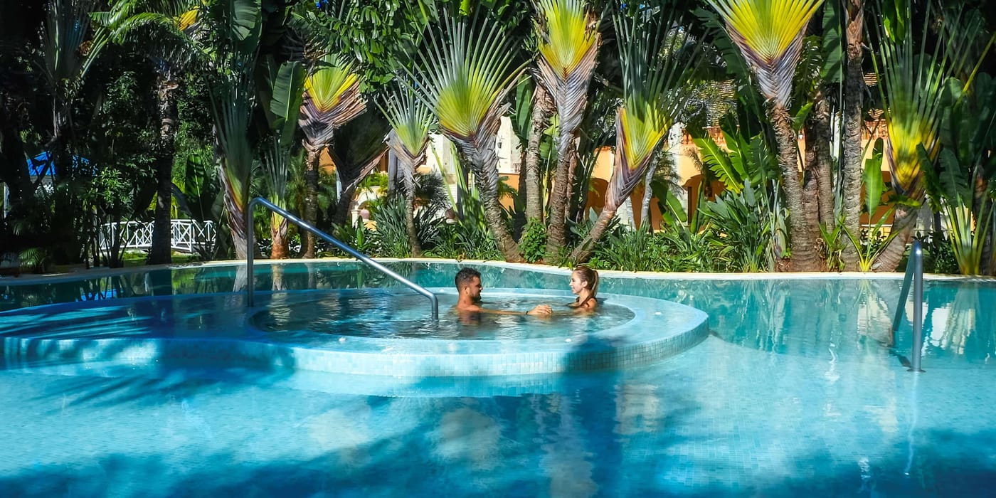 Royal-Hideaway-Playacar-All-Inclusive-Pool-5