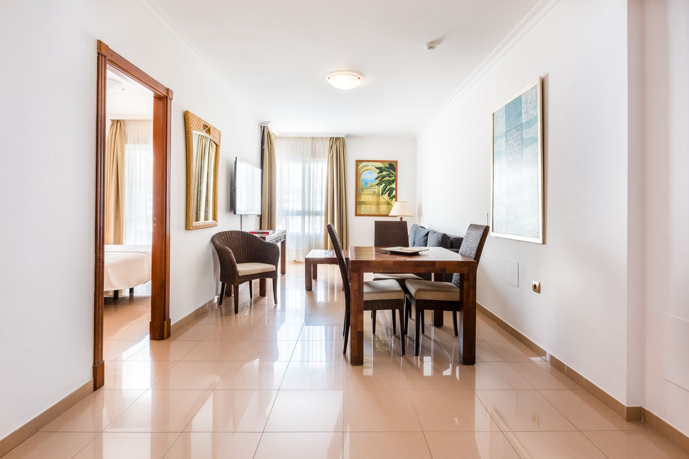 Toboso-Apartments-Room-15