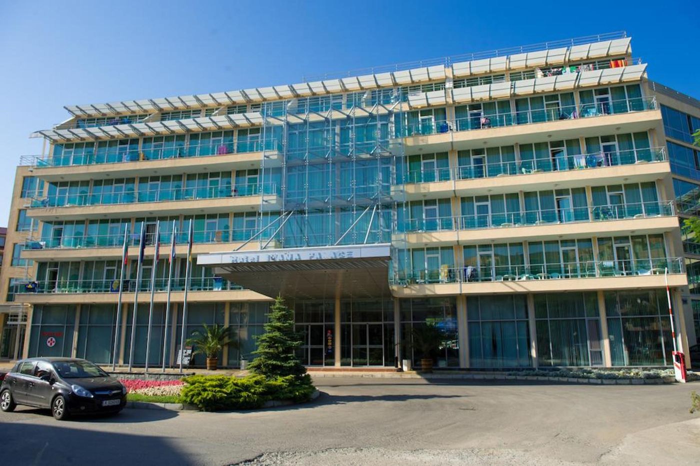 Ivana-Palace-Hotel-General-view-12