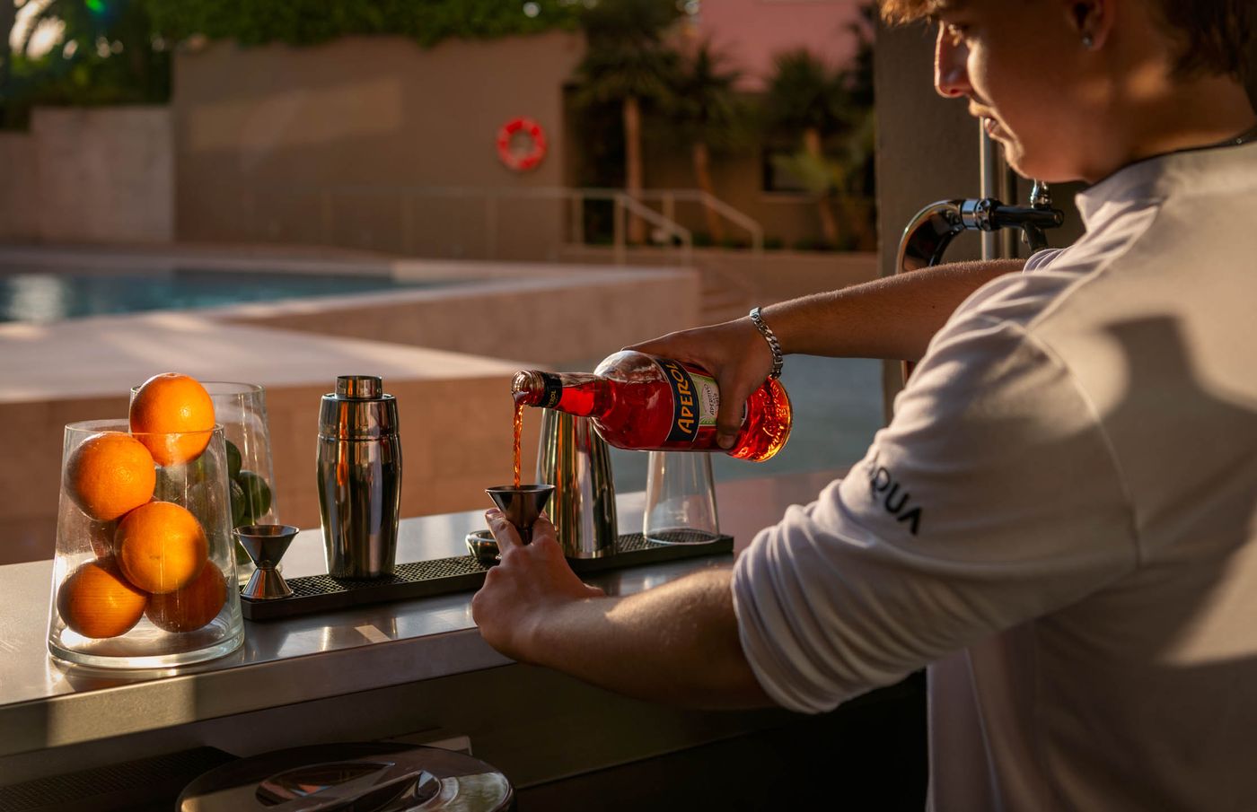 Aqua-Hotel-Montagut-Suites-Bar-31