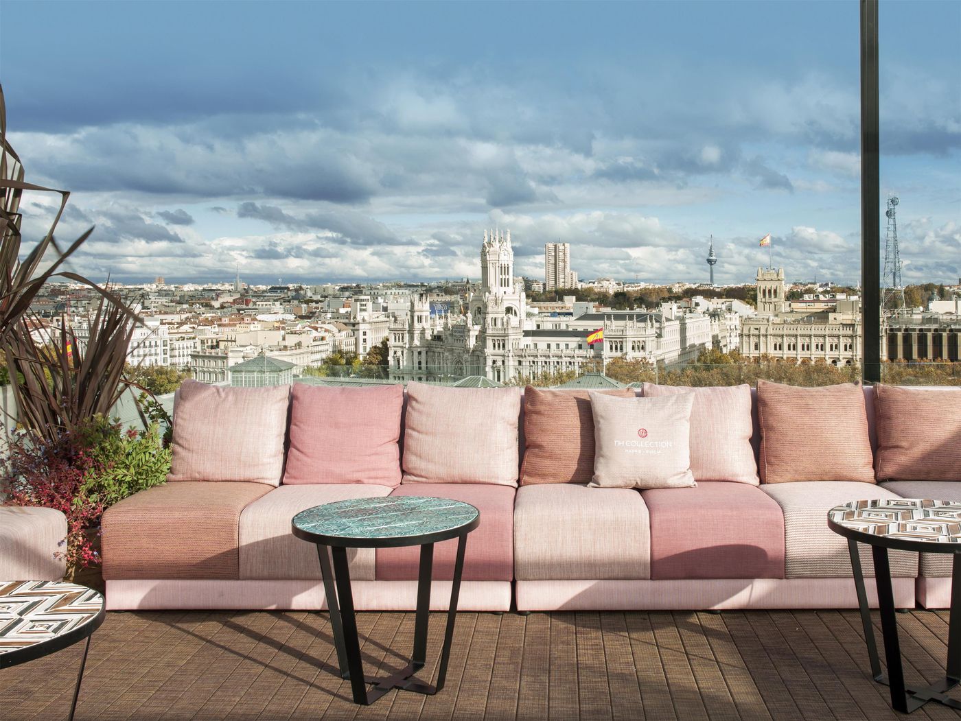 NH-Collection-Madrid-Suecia-Bar-51