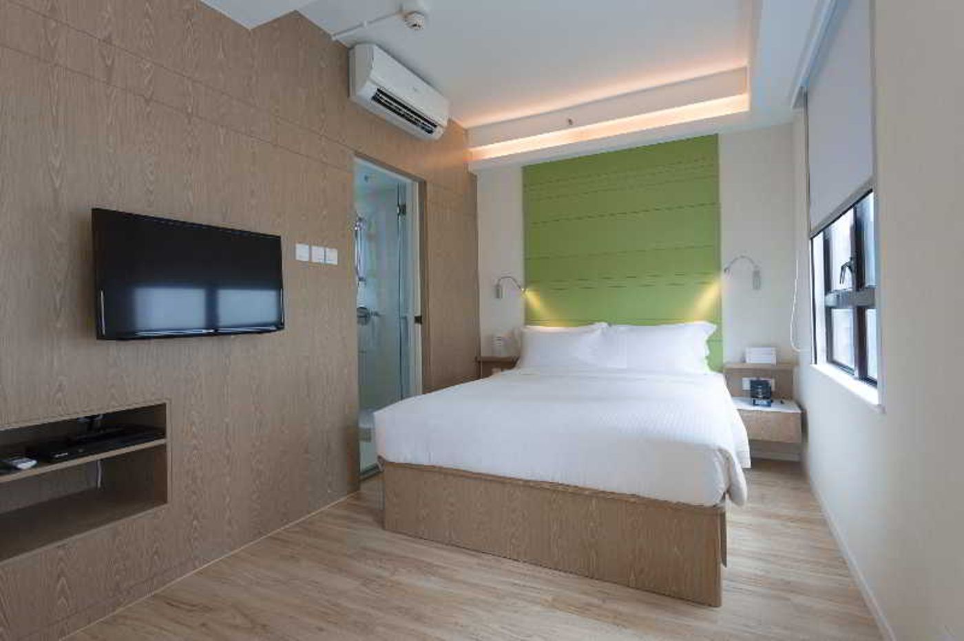 Eaton-Residences-Room-7