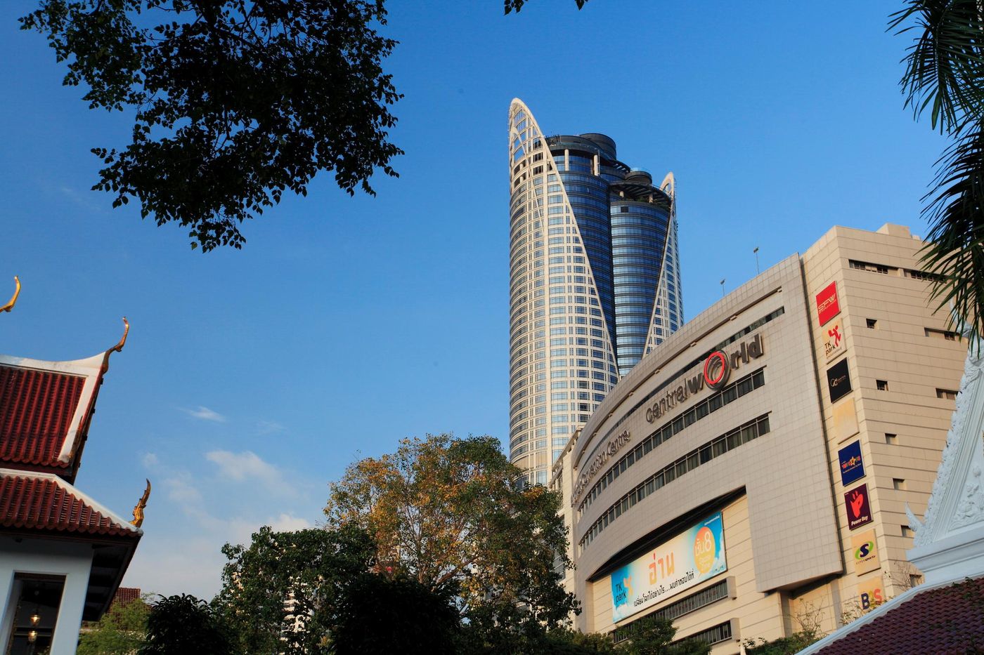 Centara-Grand-at-CentralWorld-General-view-1