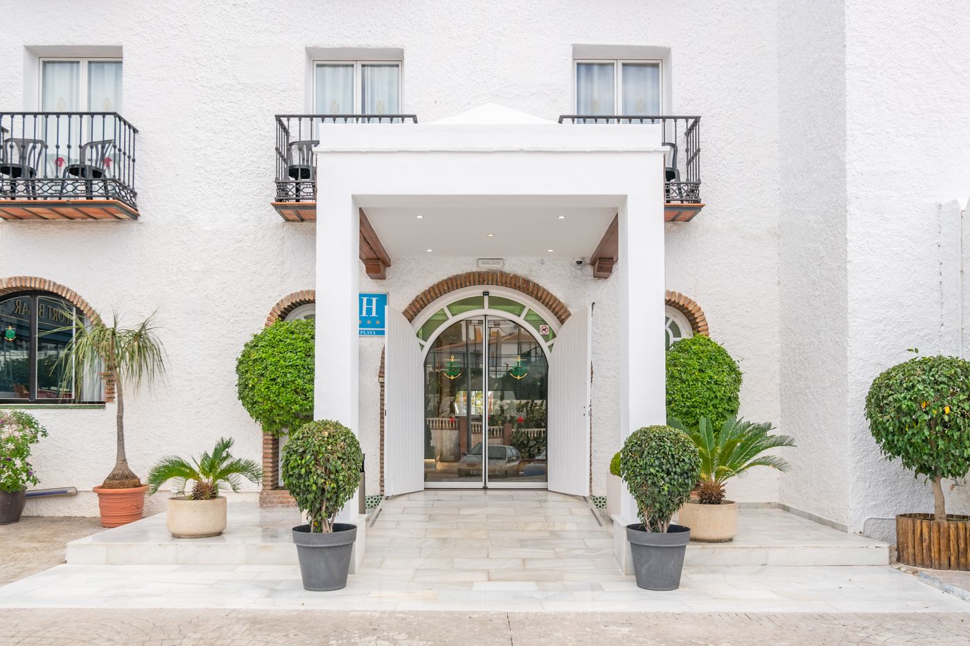 Nerja-Club-by-Dorobe-Lobby-8