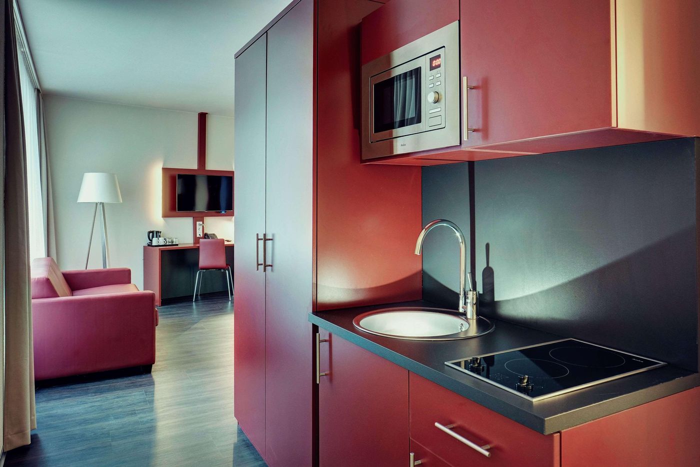 Amedia-Amsterdam-Airport-Trademark-by-Wyndham-Room-8