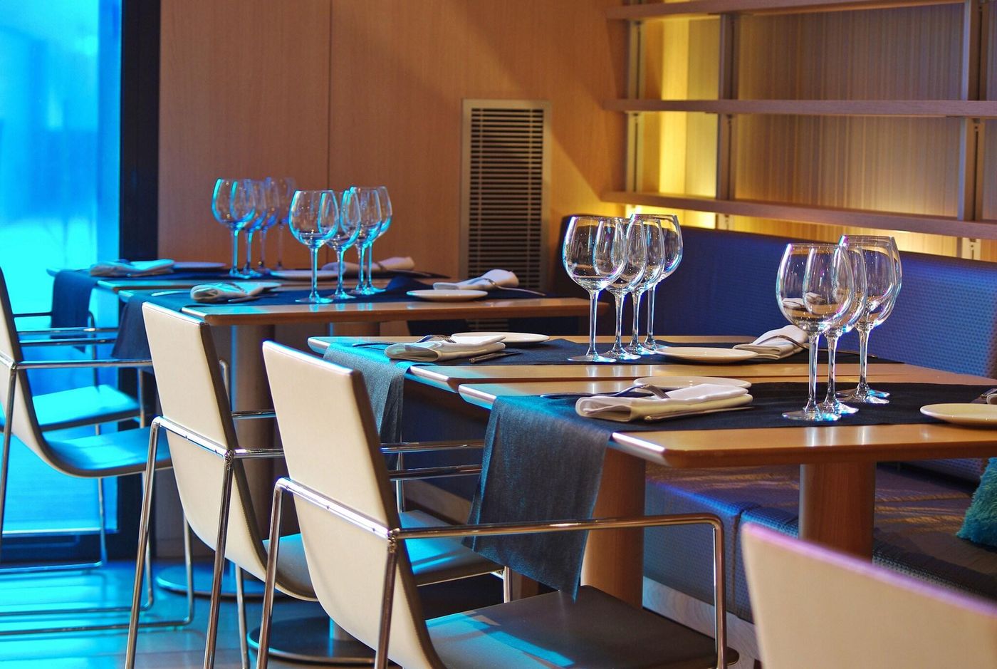 Doubletree-By-Hilton-Girona-Restaurant-38