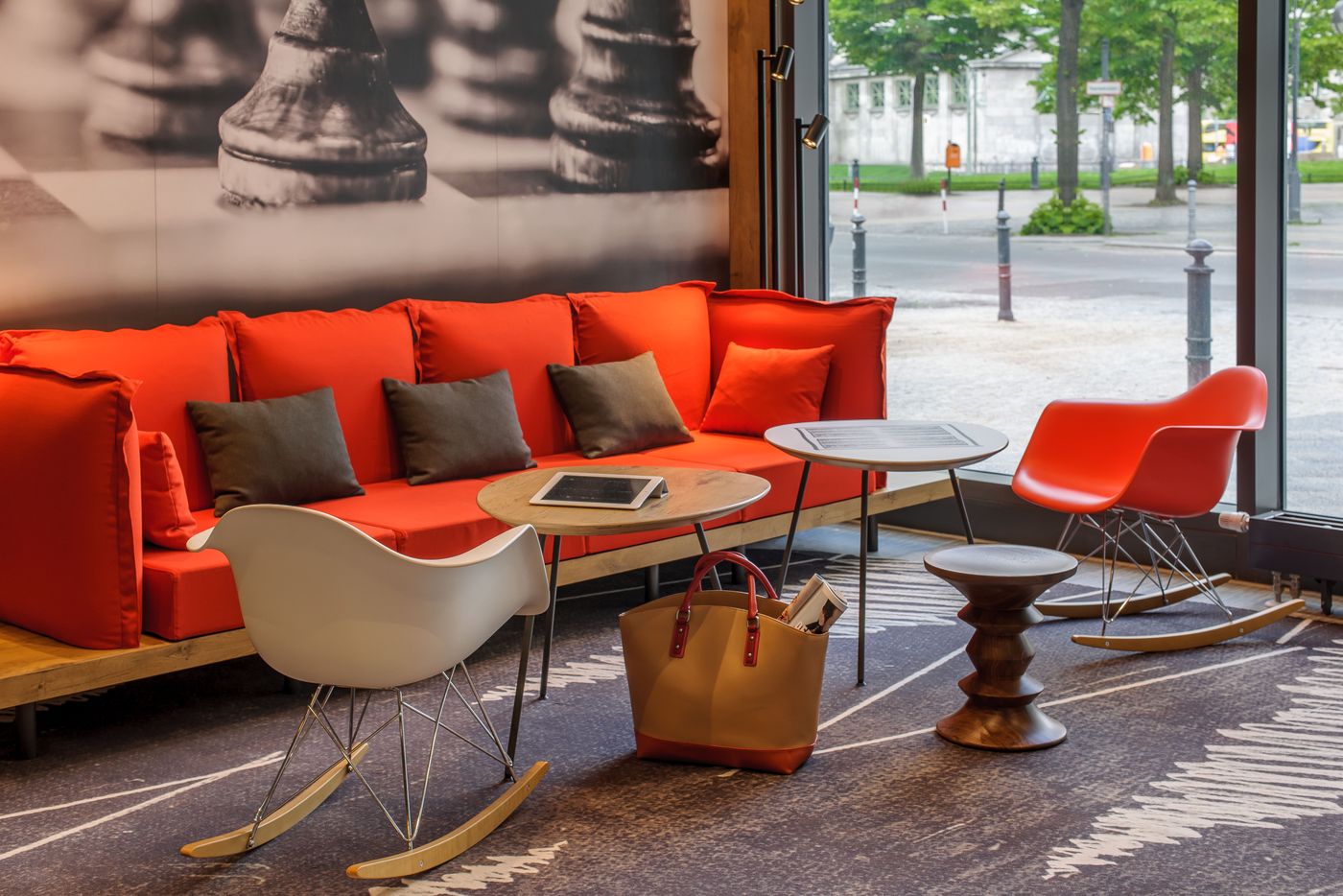 ibis-Berlin-Kurfuerstendamm-Lobby-4