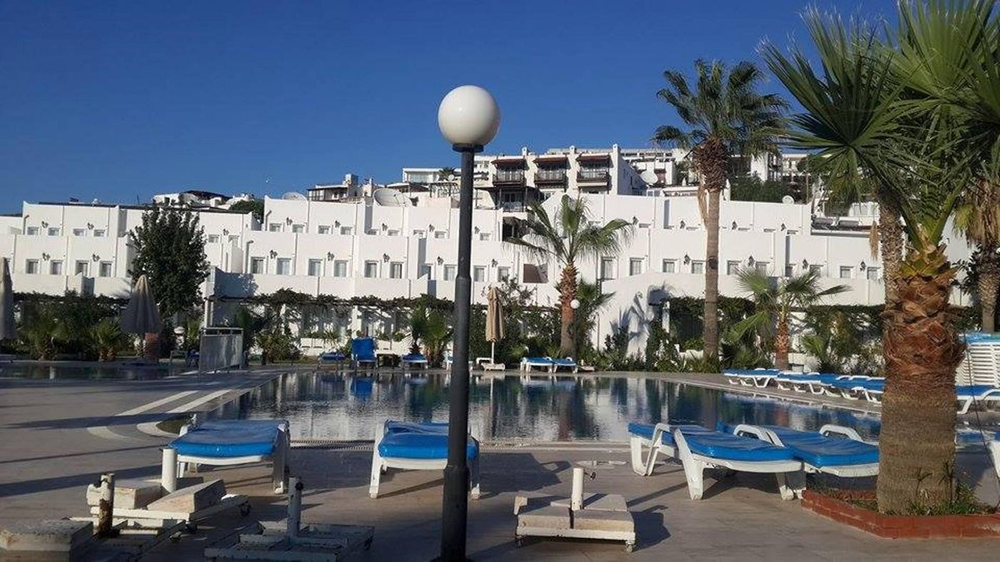 Nagi-Beach-Hotel-General-view-2