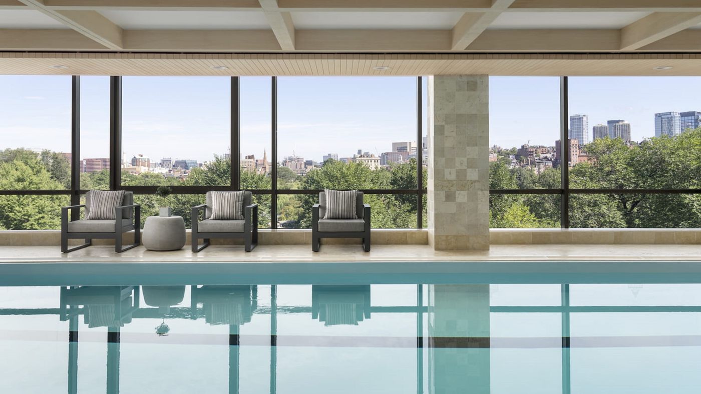 Four-Seasons-Hotel-Boston-Pool-57