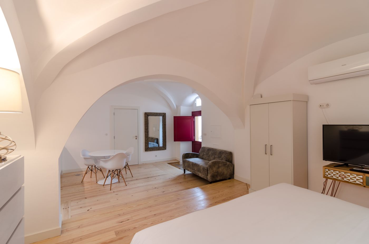 Casa-Morgado-Esporao-Room-12