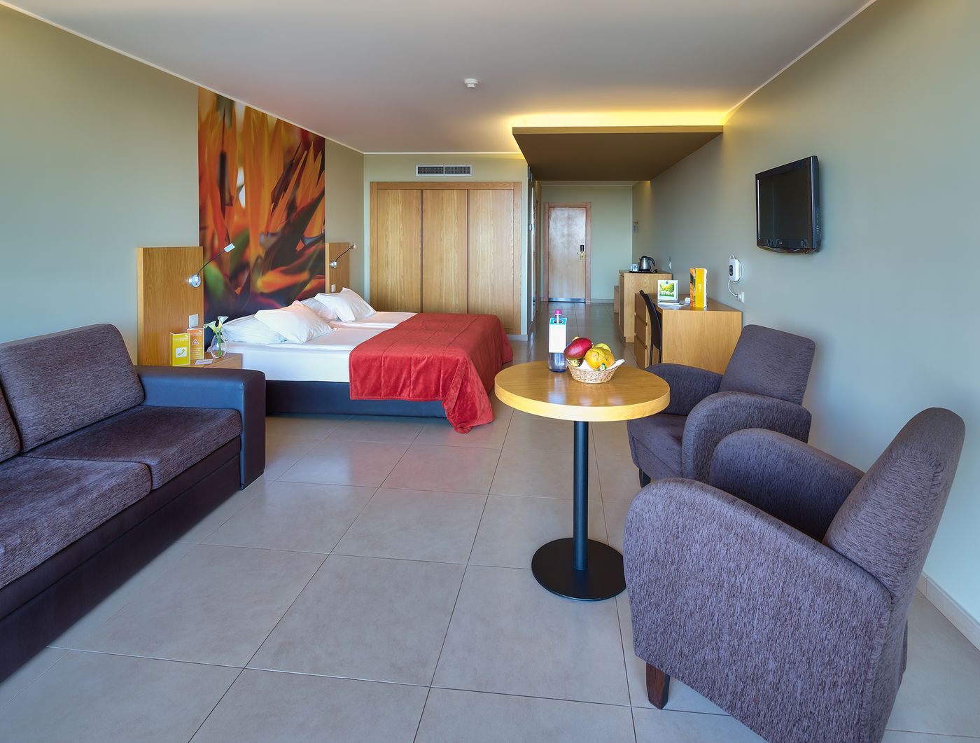 The-Views-Oasis-Room-24