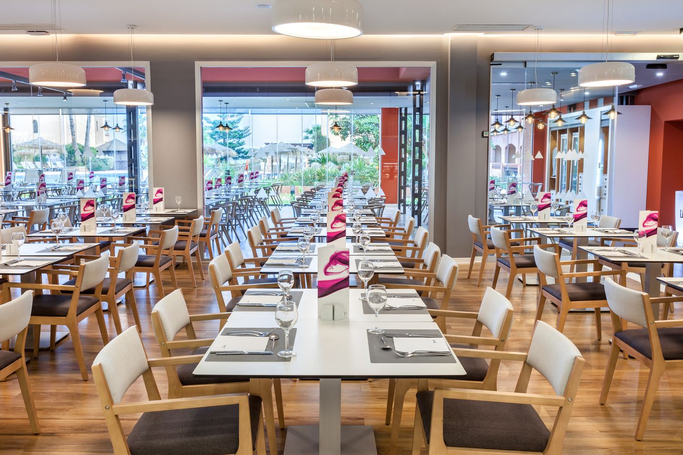 Barcelo-Punta-Umbr----a-Mar-Restaurant-50