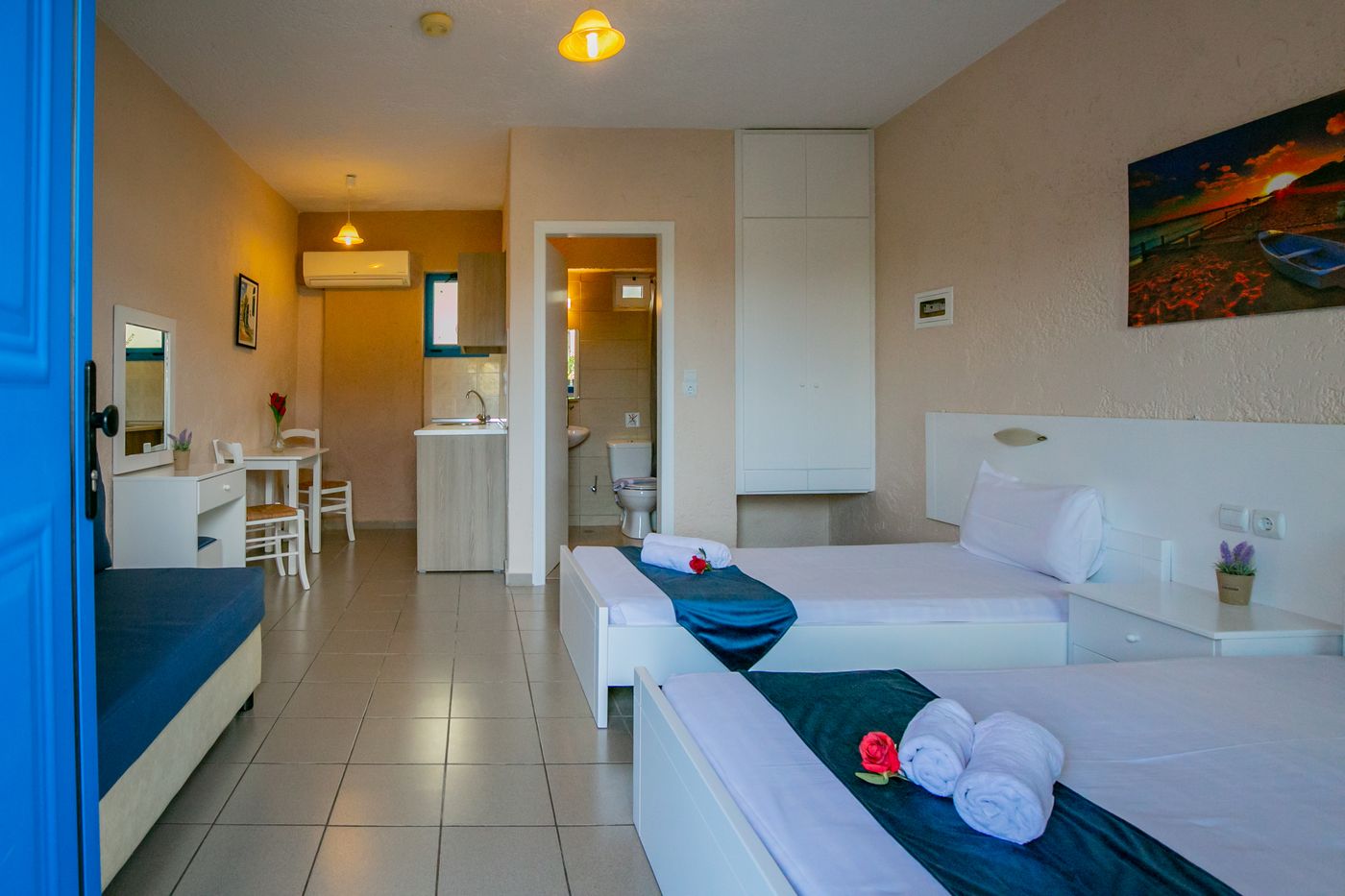 Mareva-Apartments-Room-13