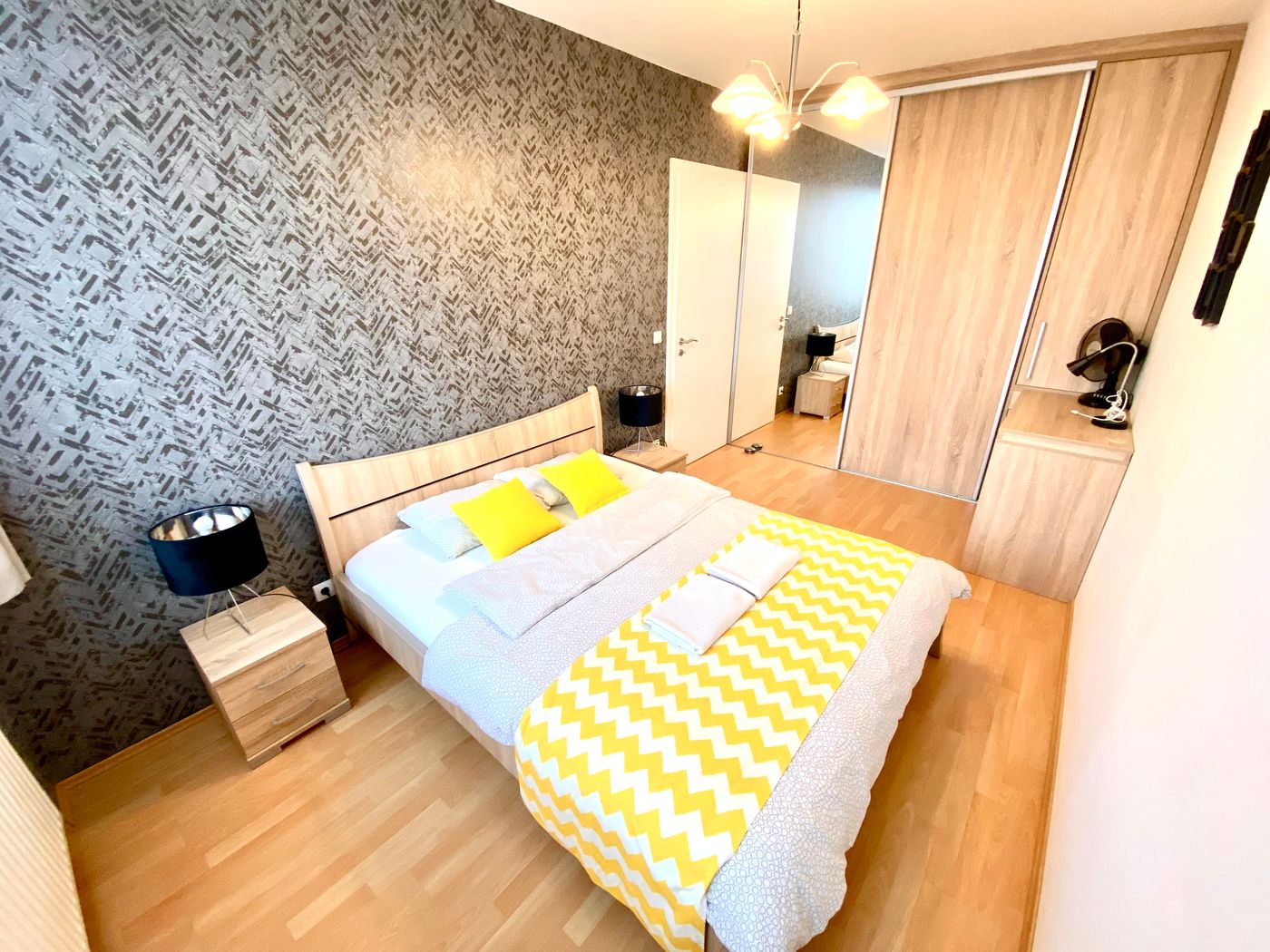 Keleti Aparthotel-Hungary-Budapest-Room-7