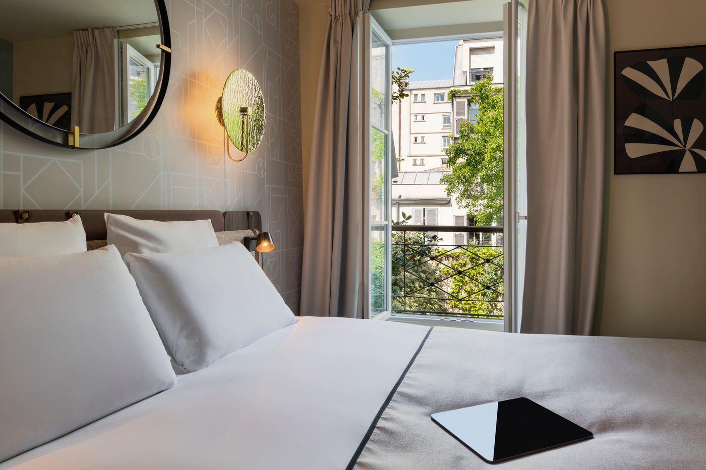Mercure-Paris-Opera-Grands-Boulevards-Room-29