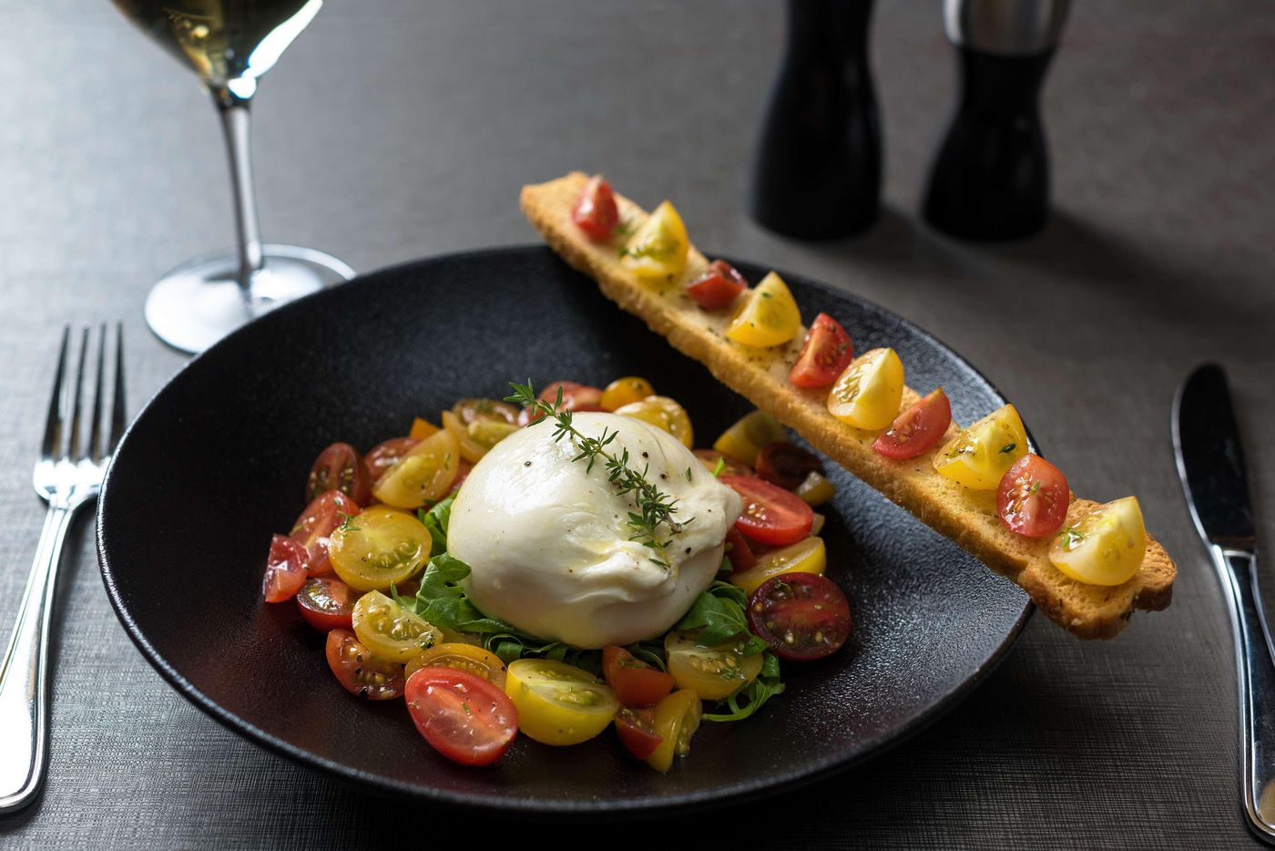 Hilton-Geneva-Hotel---Conference-Centre-Restaurant-29