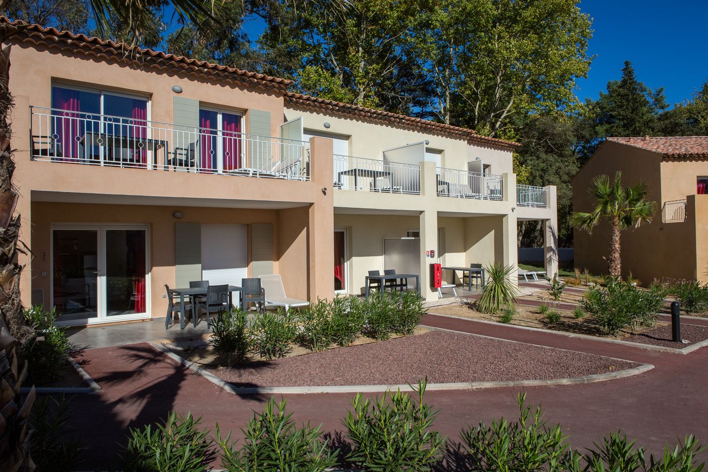 SOWELL RESIDENCES Les Perles de Saint Tropez-France-Grimaud-General view-4