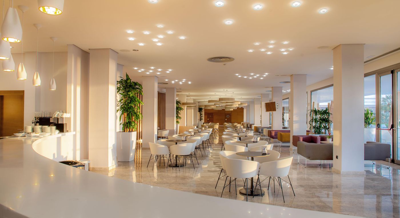 RH-Bayren---Spa-Bar-38