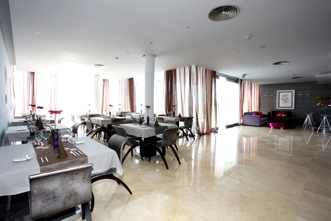Hotel-Apartamentos-Baia-Brava-Restaurant-15