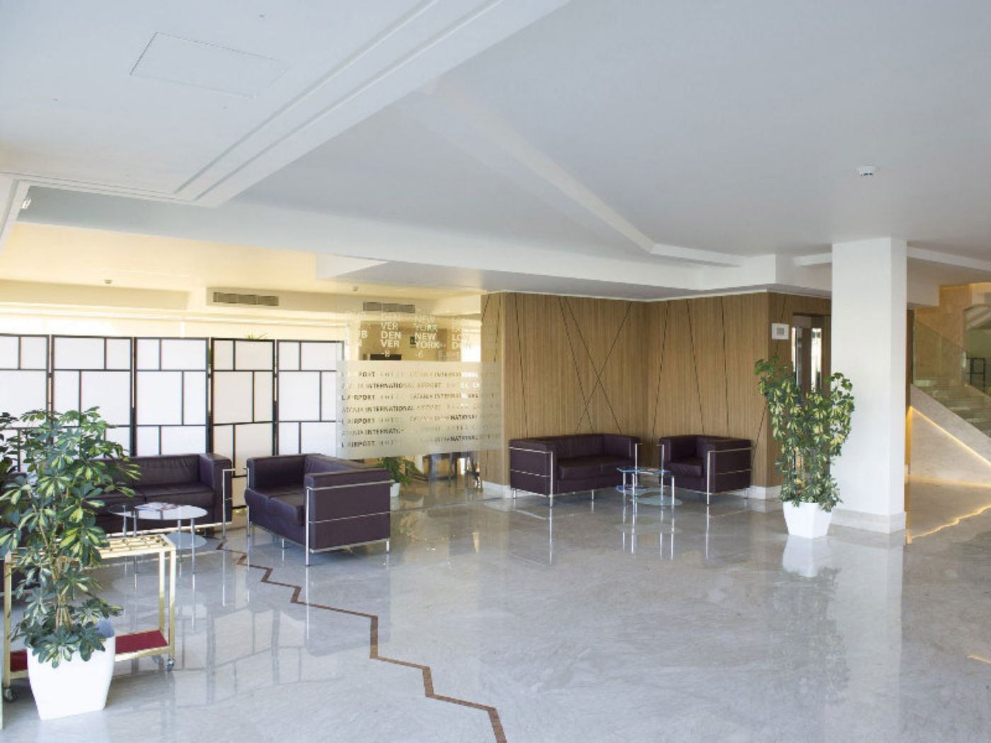 Catania-International-Airport-Hotel-Lobby-14