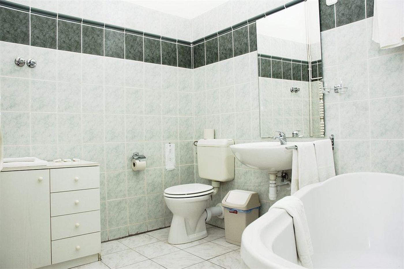 Kalvin House-Hungary-BUDAPEST -General view-6