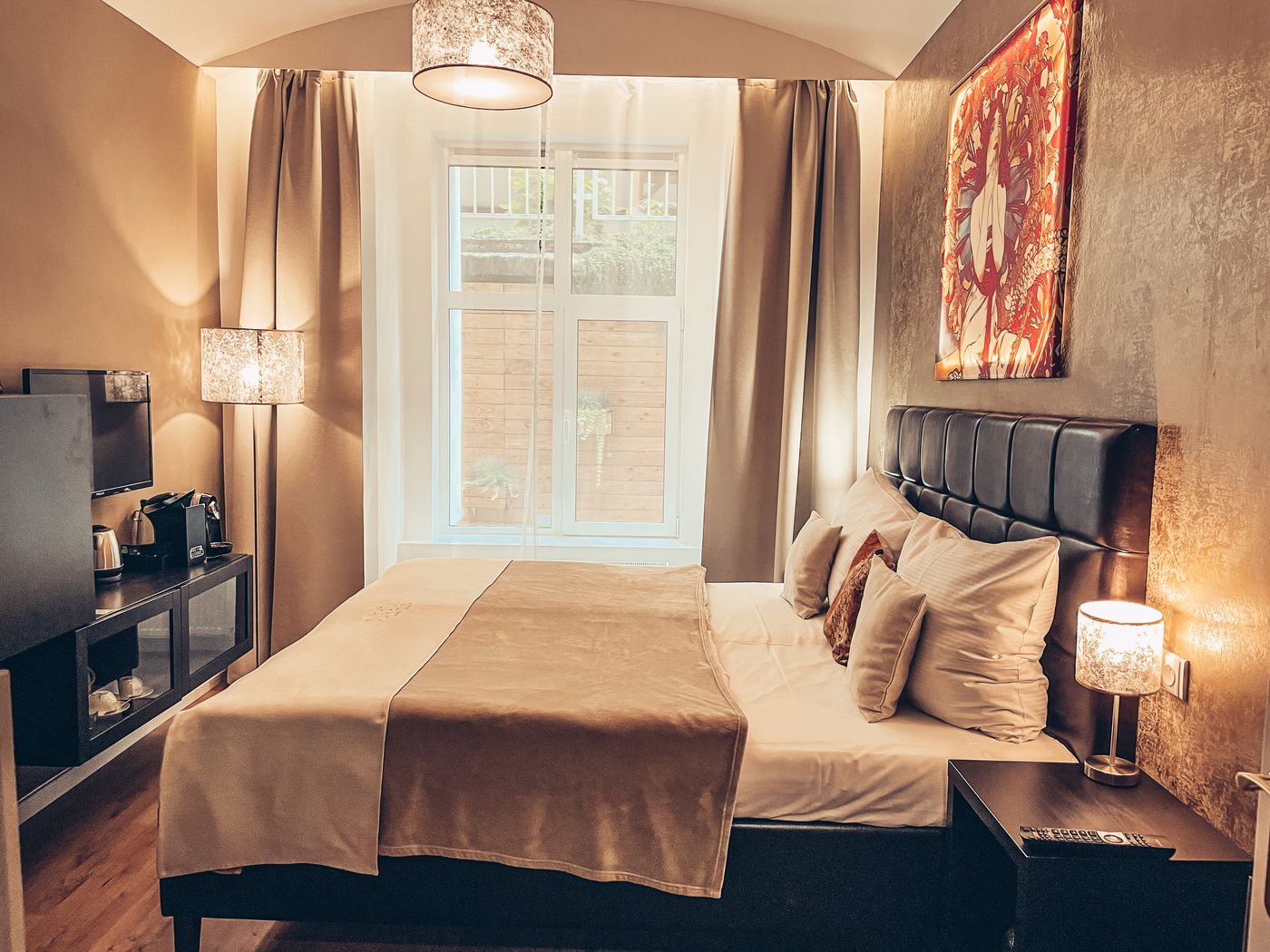 Alfons-Boutique-Hotel-Room-14