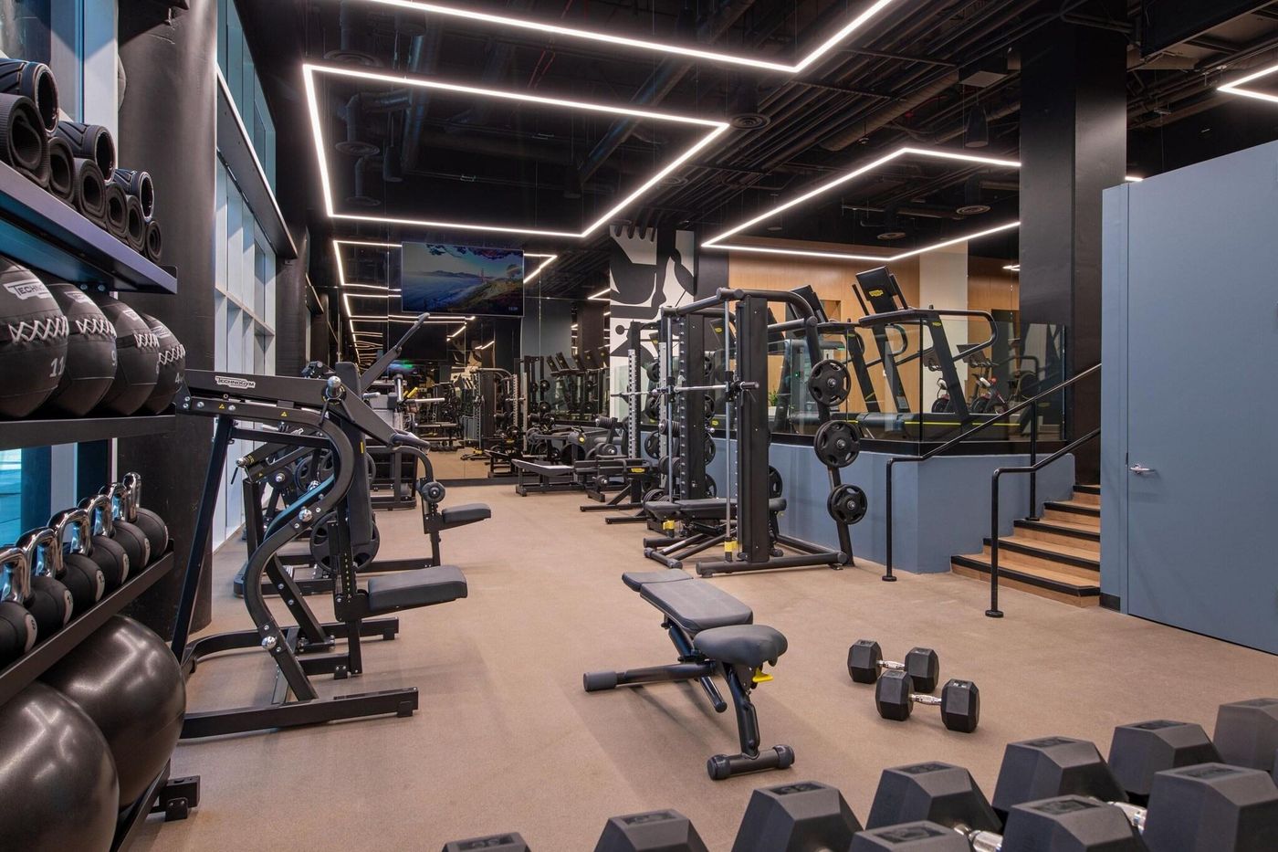 W-Hollywood-General-view-67