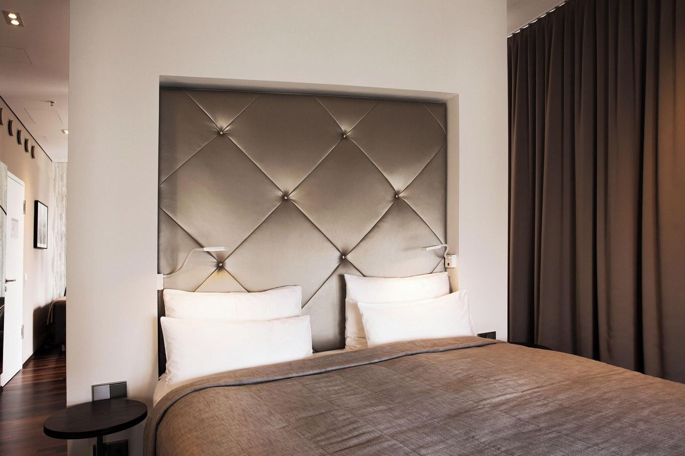 Cosmo-Hotel-Berlin-Mitte-Room-17