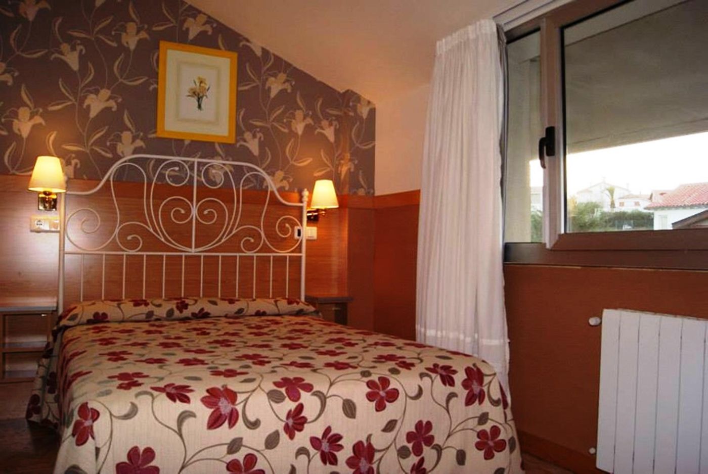 Sandra II-Spain-SUANCES-Room-8