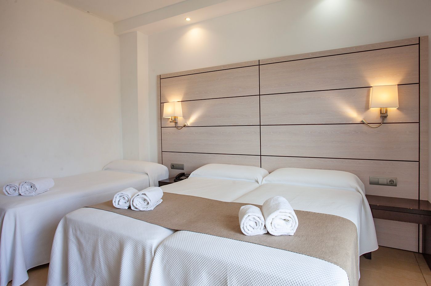 Puchet-Hotel-Room-85