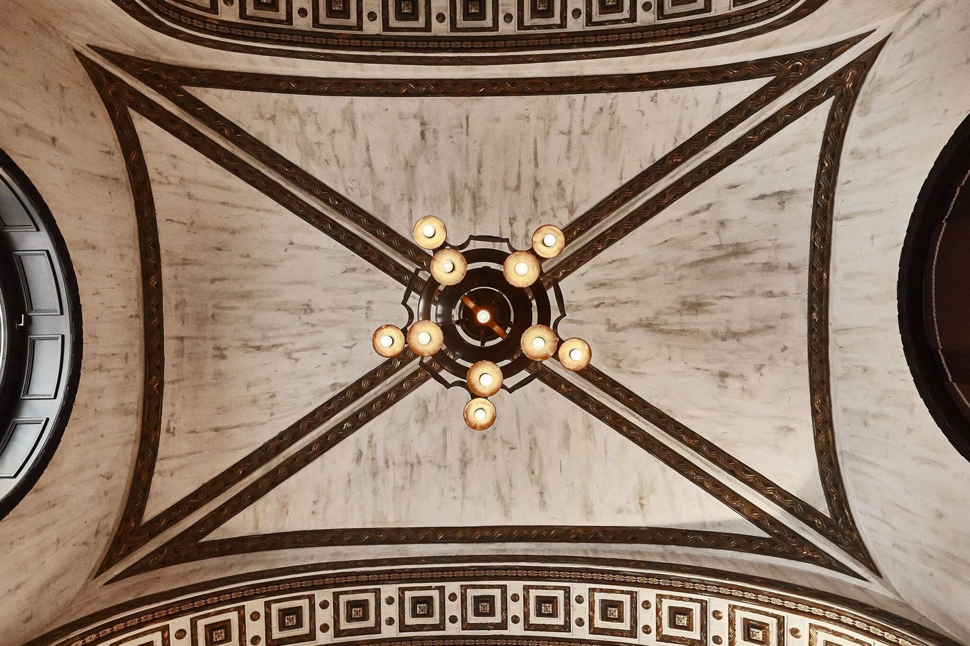 Callas-House-Restaurant-16